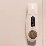 Vivienda Turistica Reformada En Zona Residencial Con Garaje Y Wifi