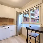 Vivienda Turistica Reformada En Zona Residencial Con Garaje Y Wifi Апартаменти Більбао