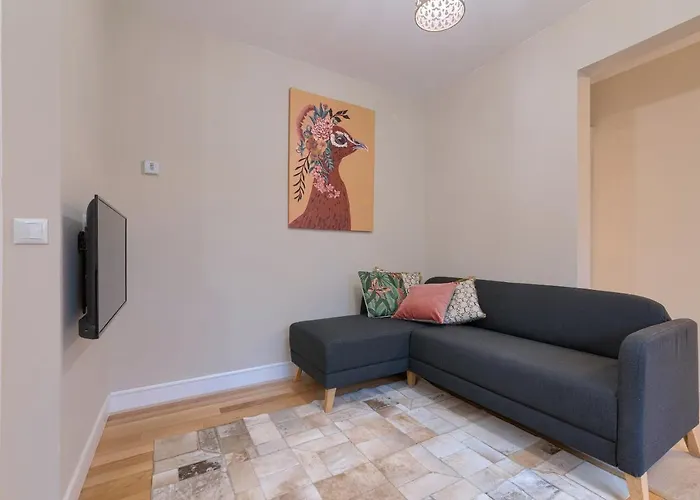 Vivienda Turistica Reformada En Zona Residencial Con Garaje Y Wifi Бильбао