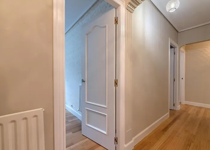 Vivienda Turistica Reformada En Zona Residencial Con Garaje Y Wifi Бильбао