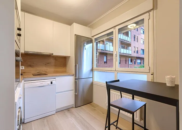 Vivienda Turistica Reformada En Zona Residencial Con Garaje Y Wifi Appartement Bilbao