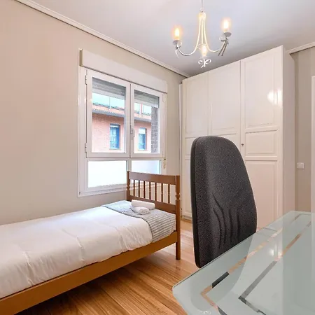 Vivienda Turistica Reformada En Zona Residencial Con Garaje Y Wifi * 毕尔巴鄂