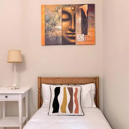 公寓 Vivienda Turistica Reformada En Zona Residencial Con Garaje Y Wifi *